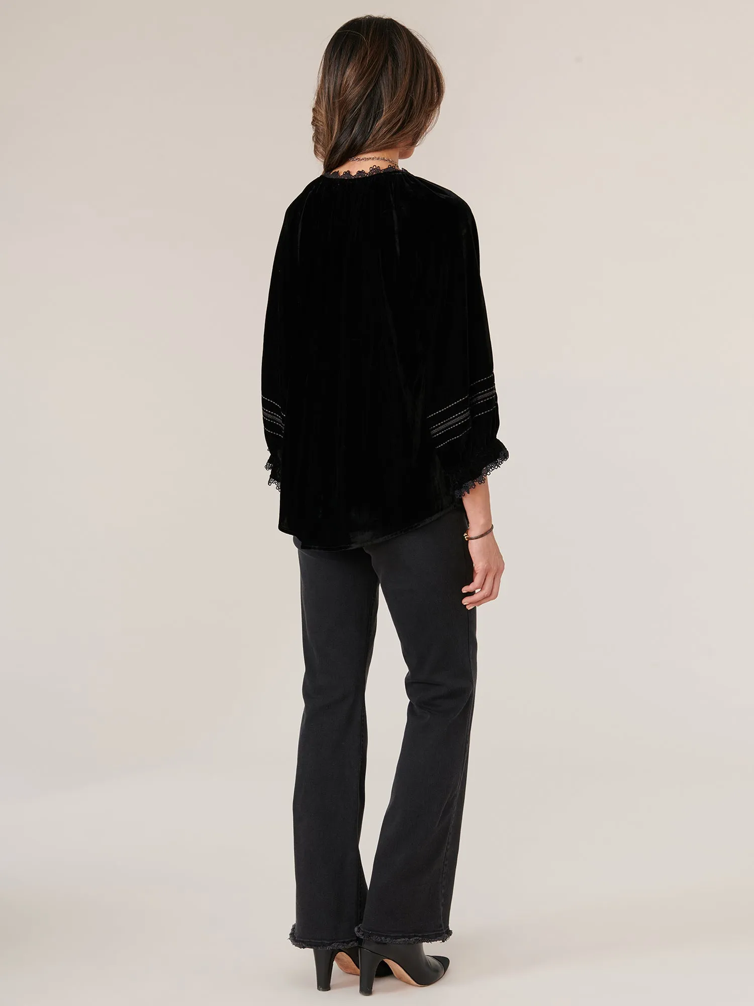 3/4 Blouson Sleeve Ruffle Edge Split V-Neck Embroidered Woven Top