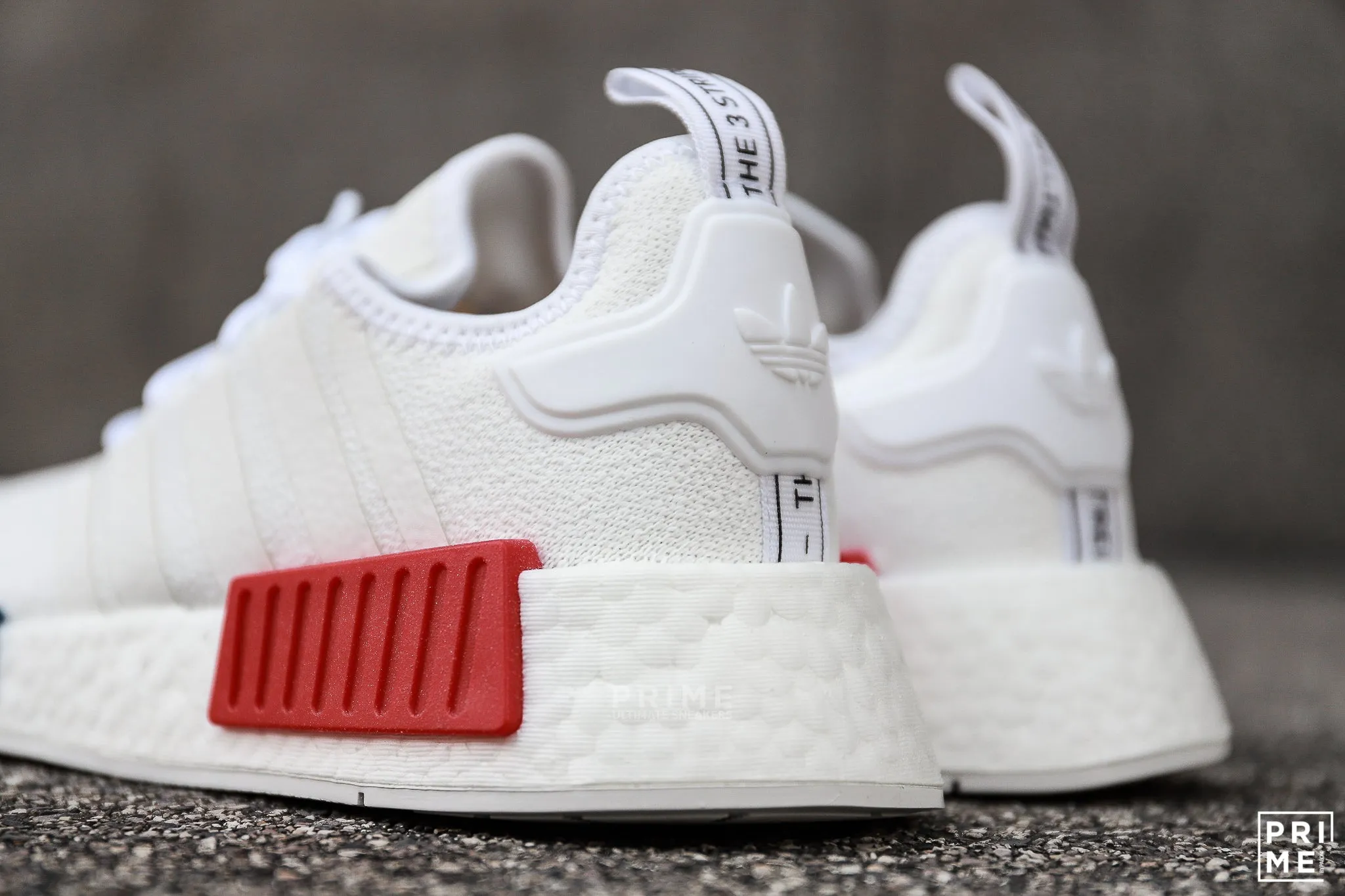 Adidas NMD R1  OG Cloud White / Blue / Red (GZ7925)