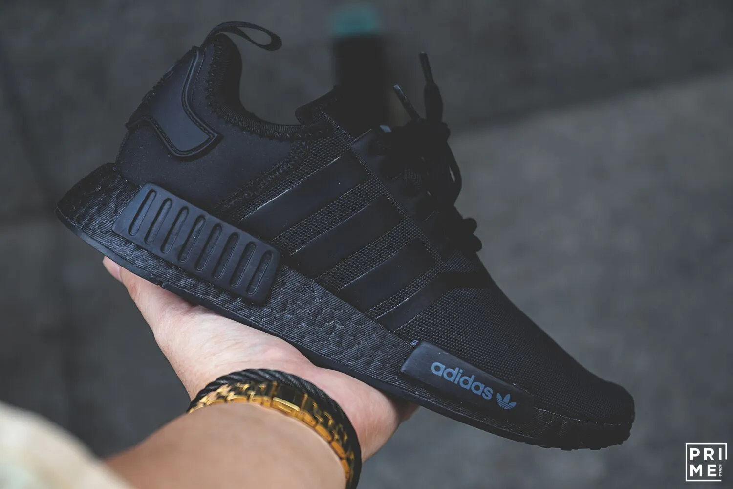 Adidas NMD R1 Triple Black (FV9015)