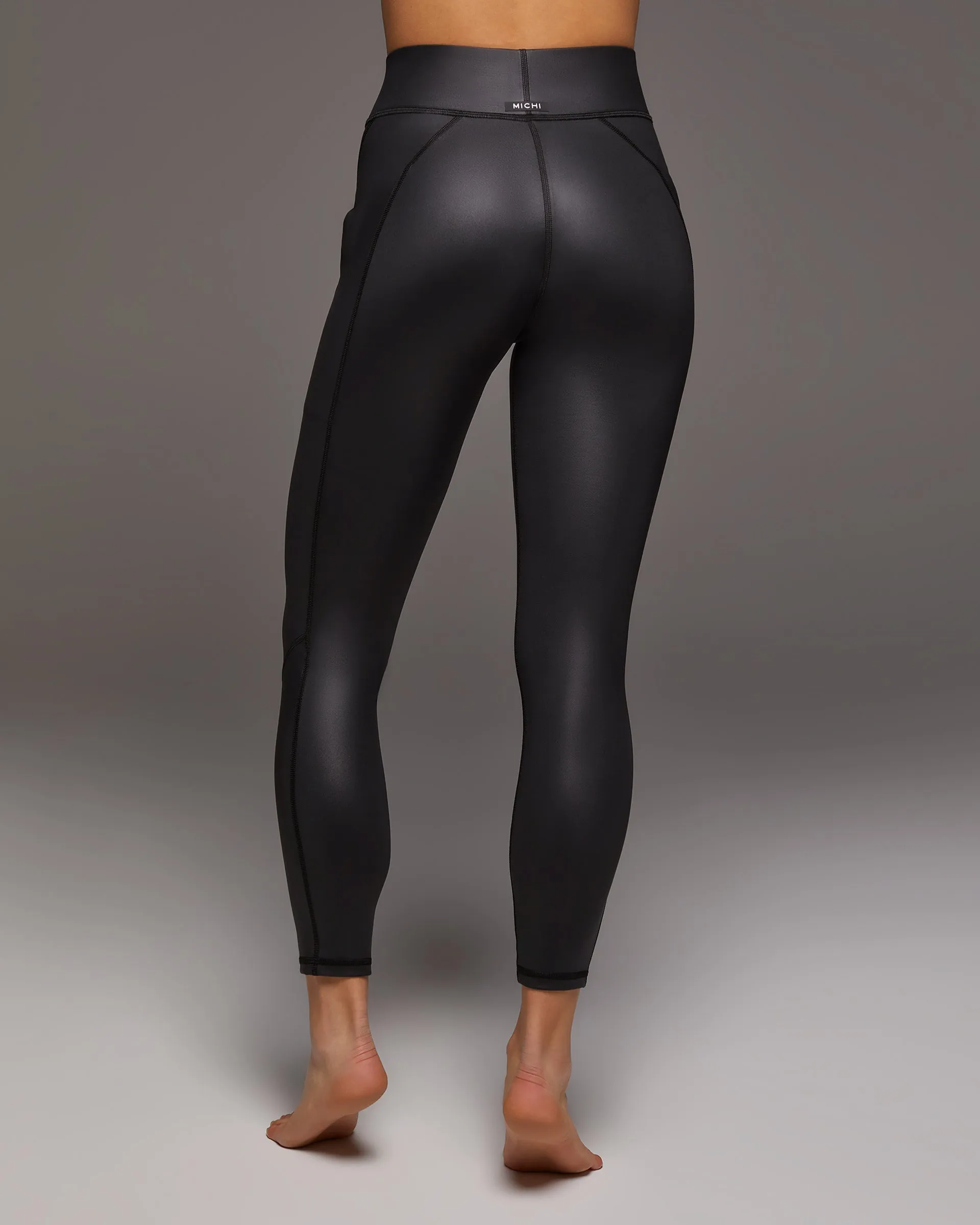 Alba Gloss Pocket Legging