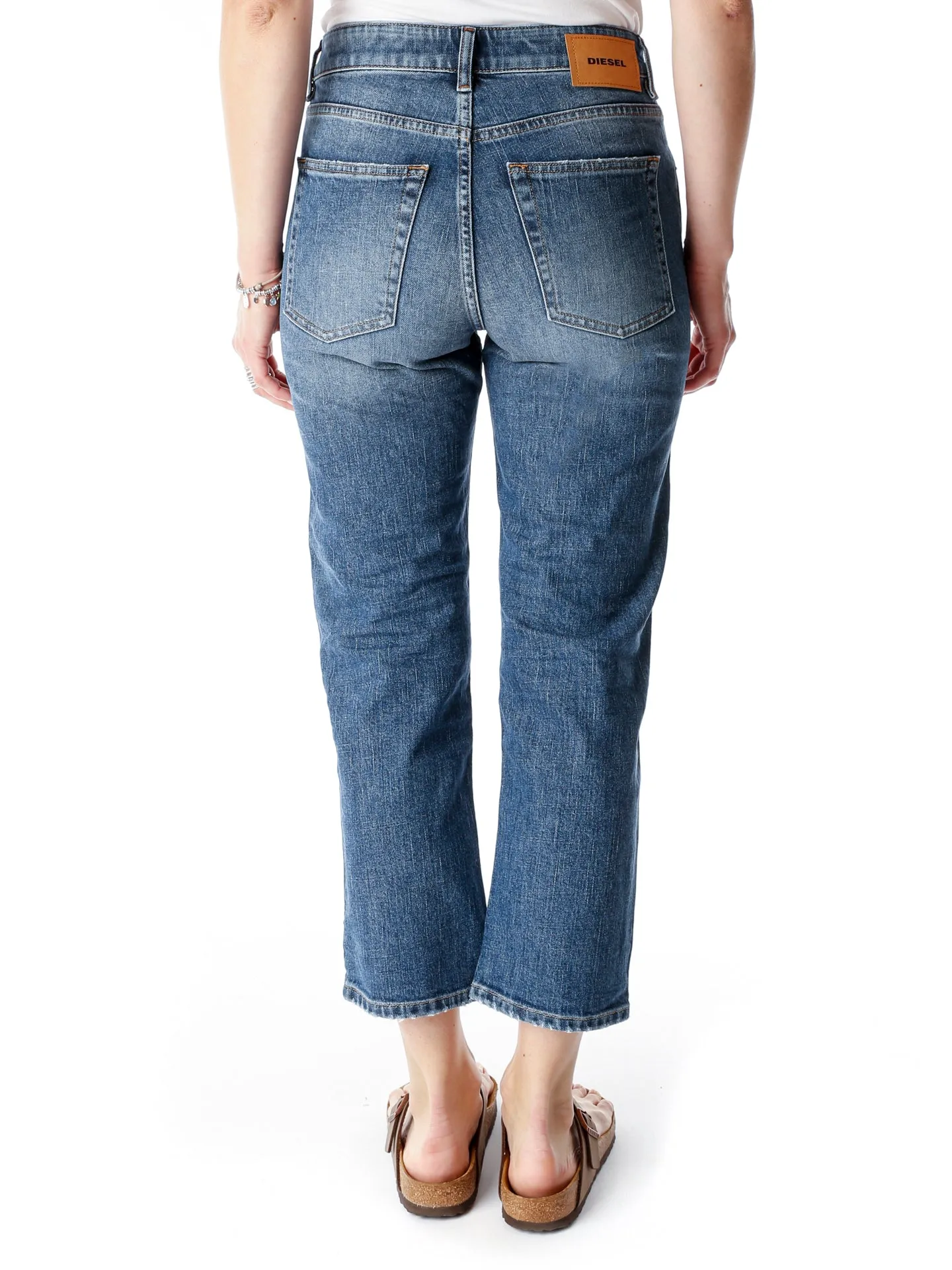 Aryel Cropped Straight Fit Jeans