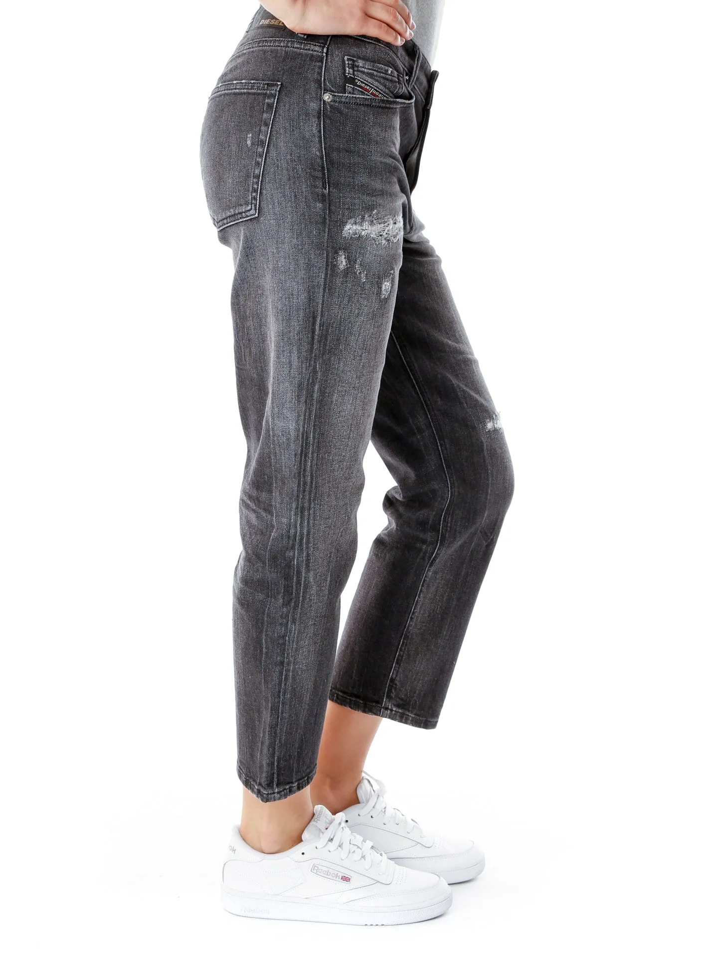 Aryel Cropped Straight Fit Jeans