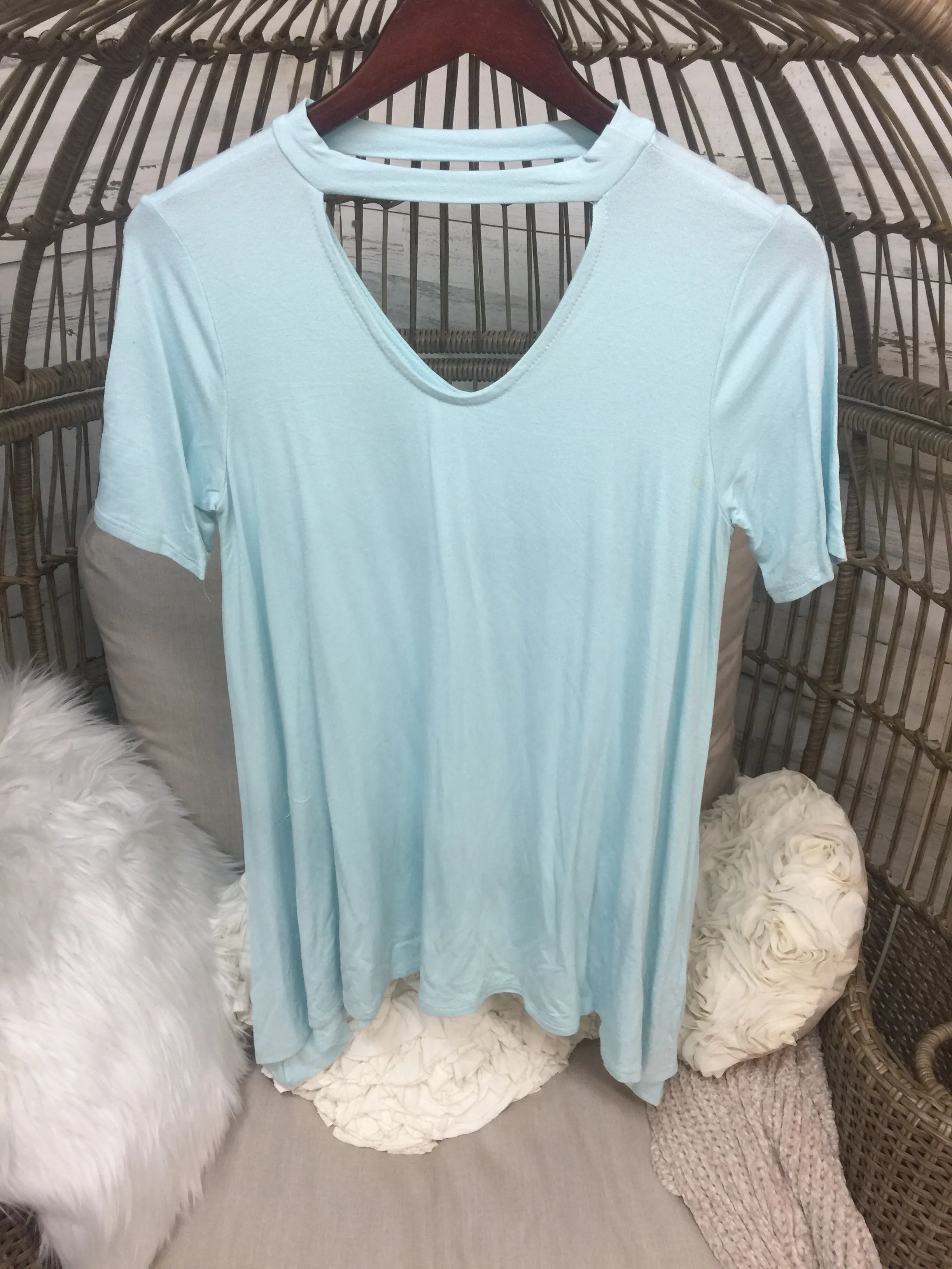 Asymmetrical Keyhole Top in Mint Blue