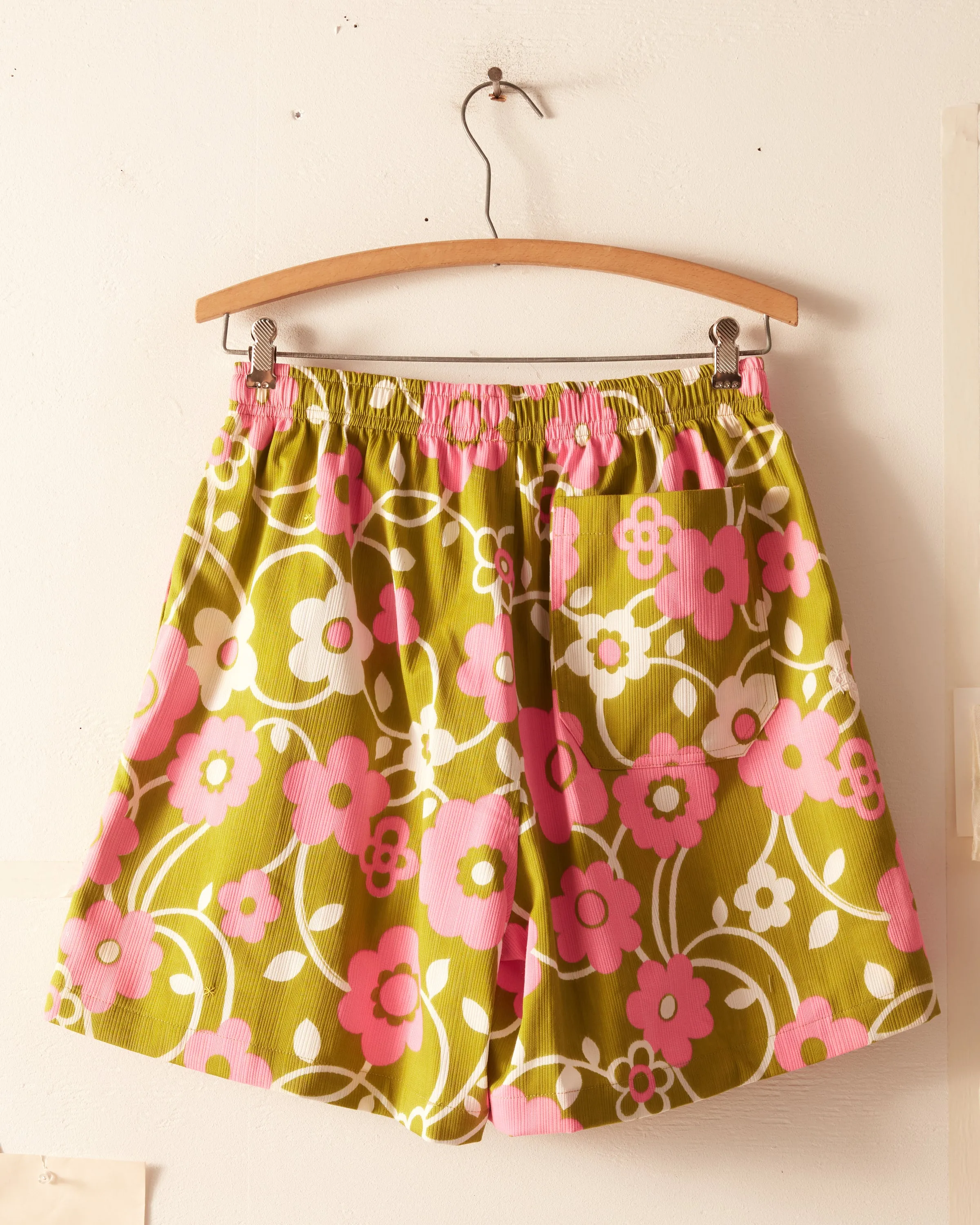 Azalea Lawn Shorts - M/L