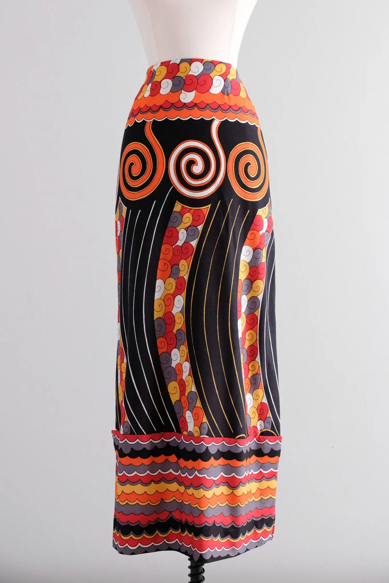 Bold Pucci Inspired 1970's Swirling Geometric Column Skirt / Sz S