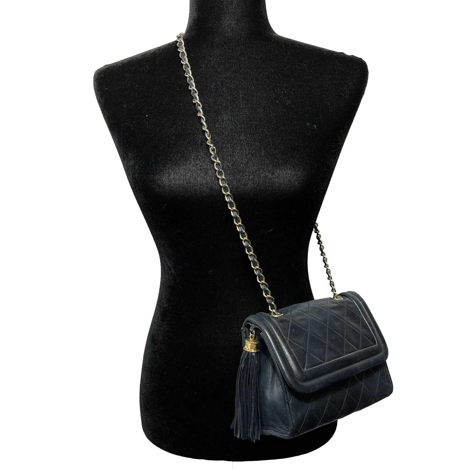 CHANEL - 1990s Diamond Quilted Navy CC Tassel Small Shoulder Bag / Crossbody