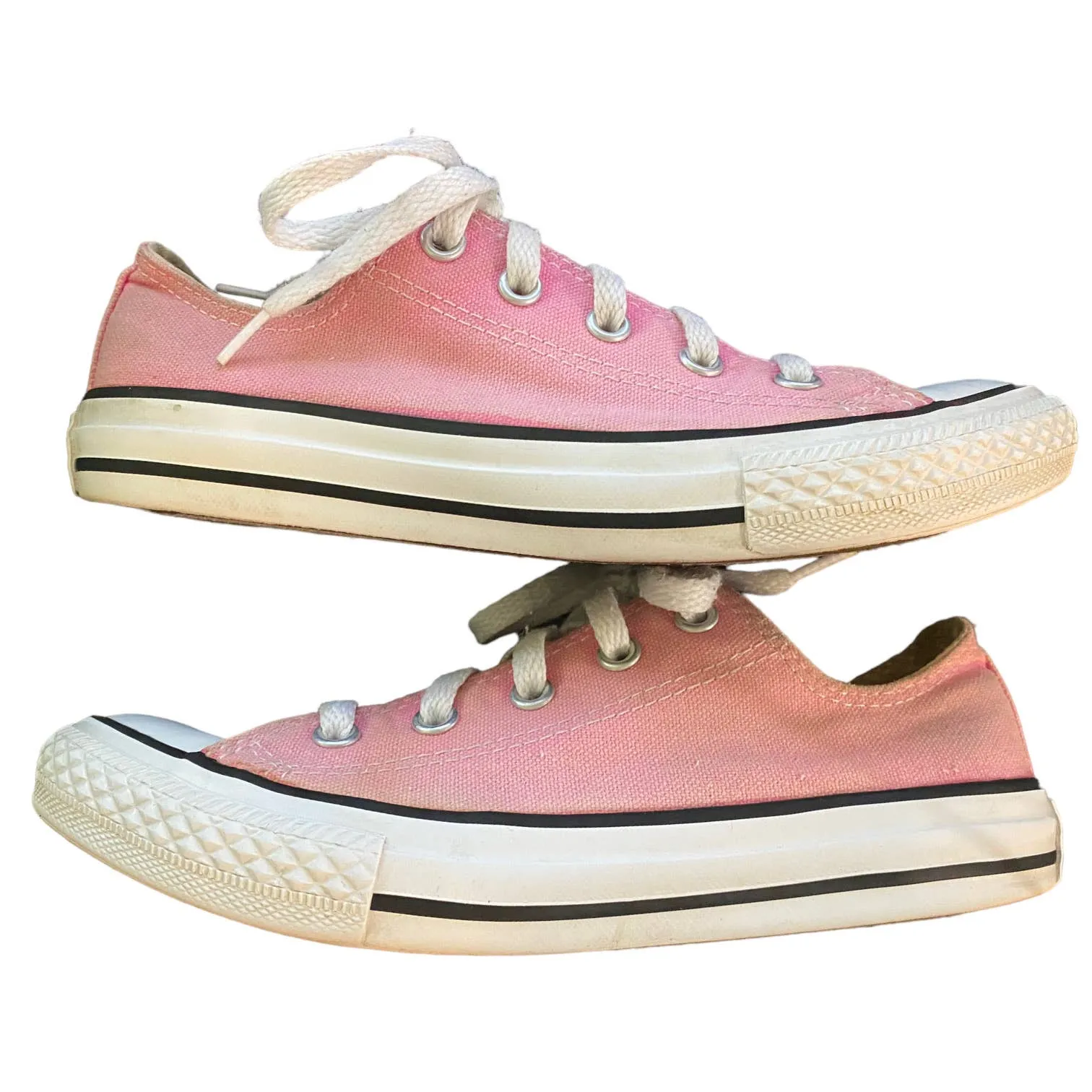 Converse All Star Girls Pink Low Top Sneakers Size 1.5