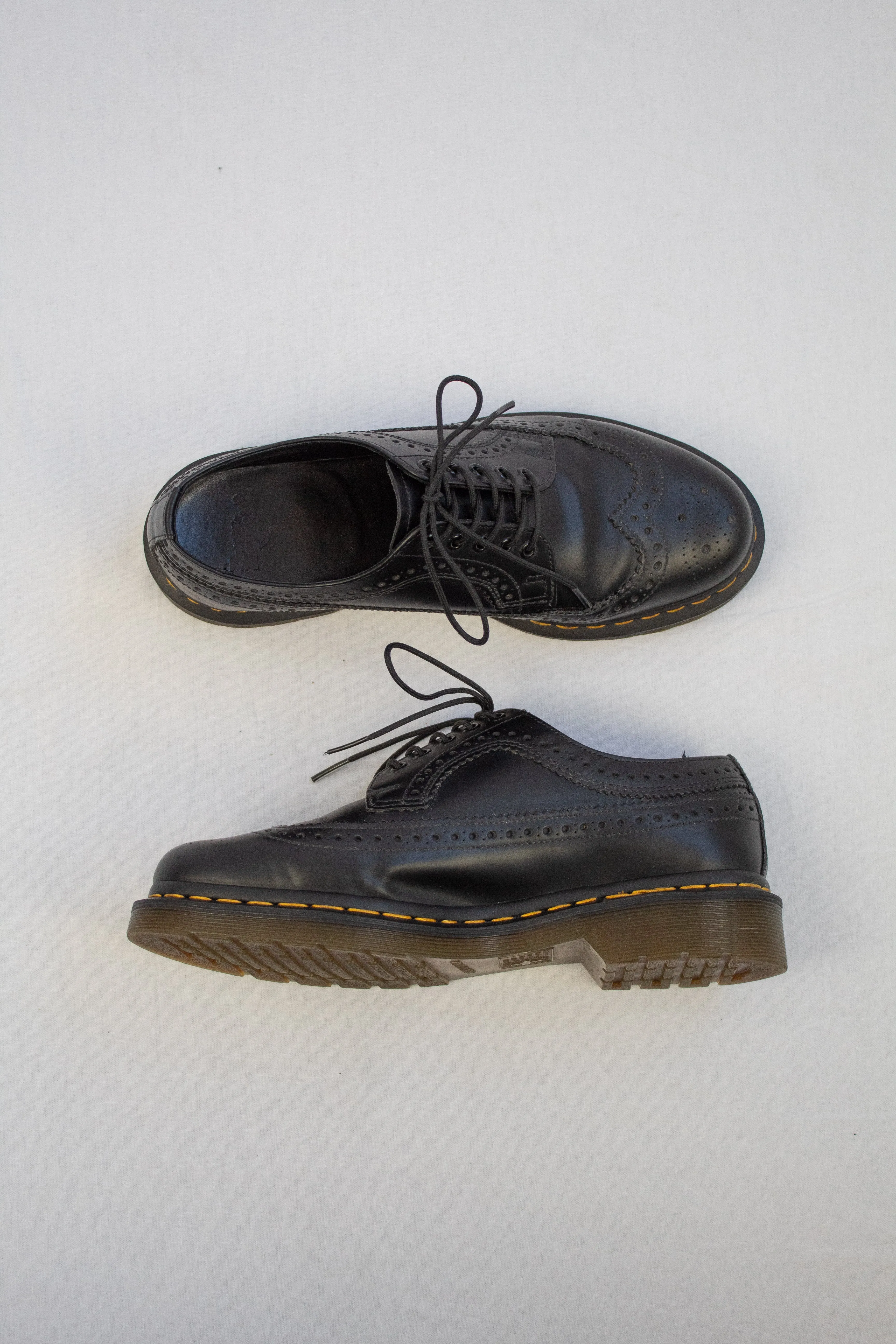 Dr. Martens - Low Cut Broque Shoes