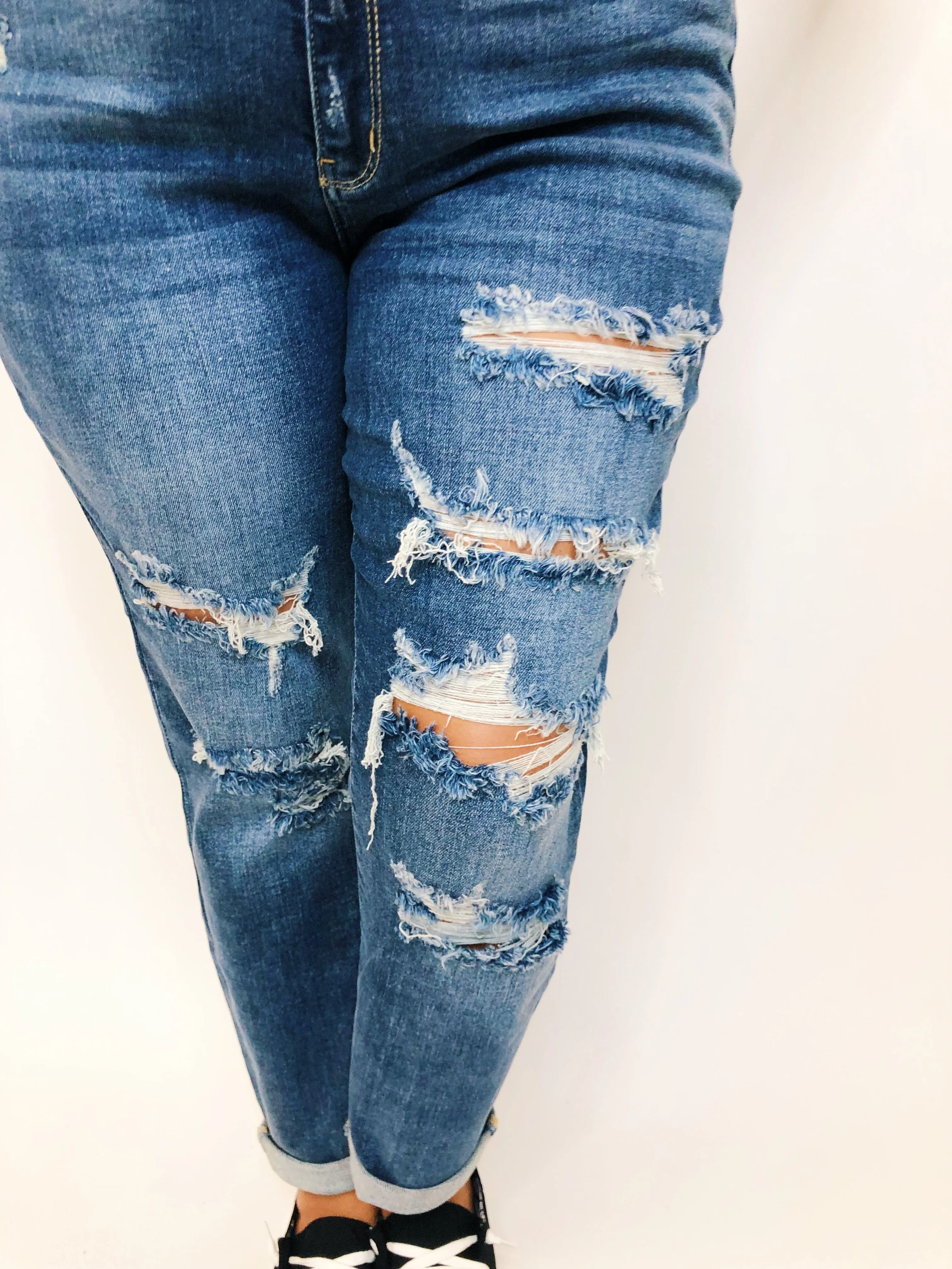 #E06 Downtown Distressed Boyfriend Judy Blue Jeans