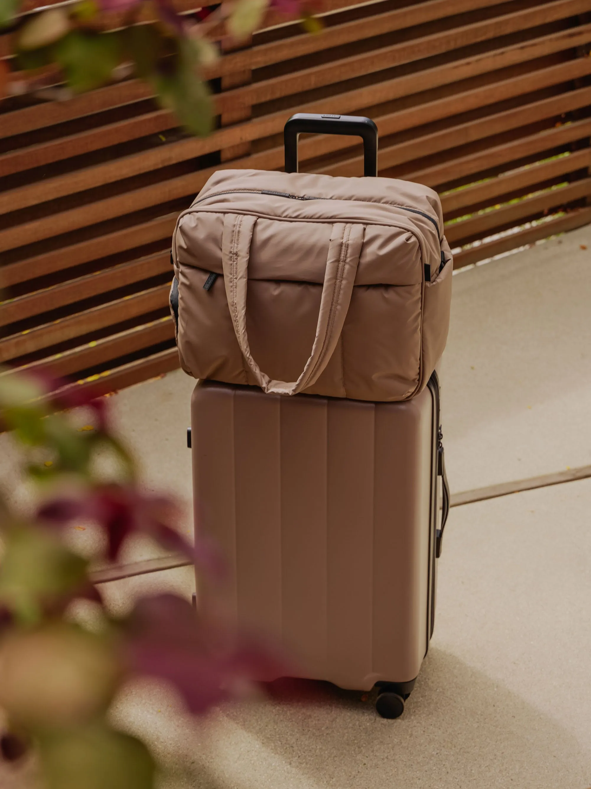 Evry Medium Luggage