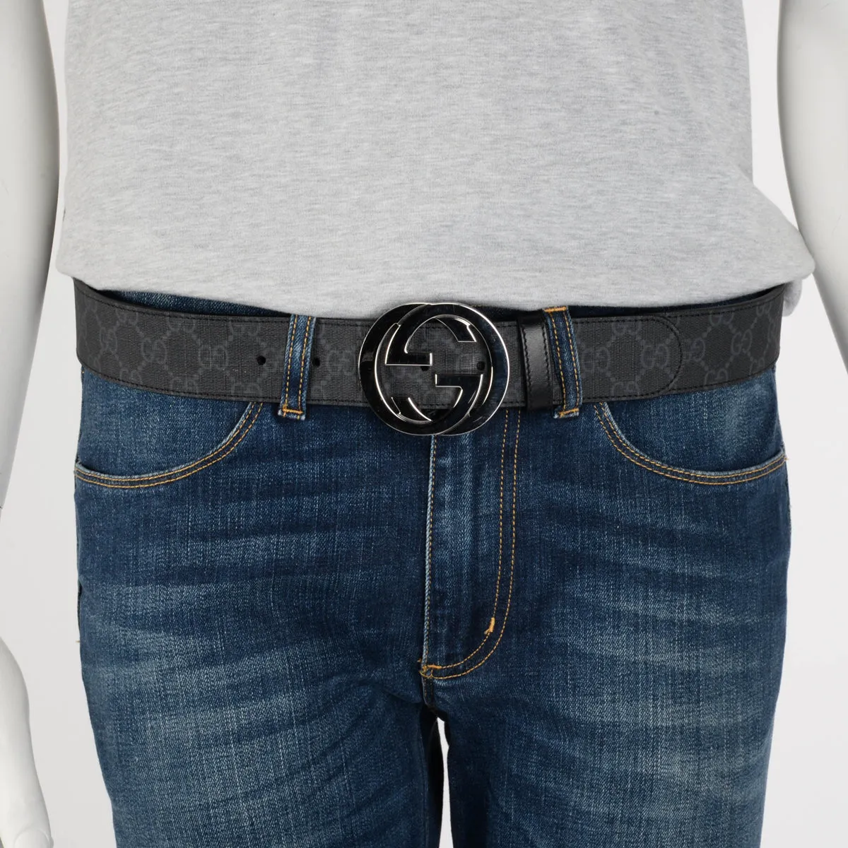 Gucci Black GG Supreme G Buckle Belt