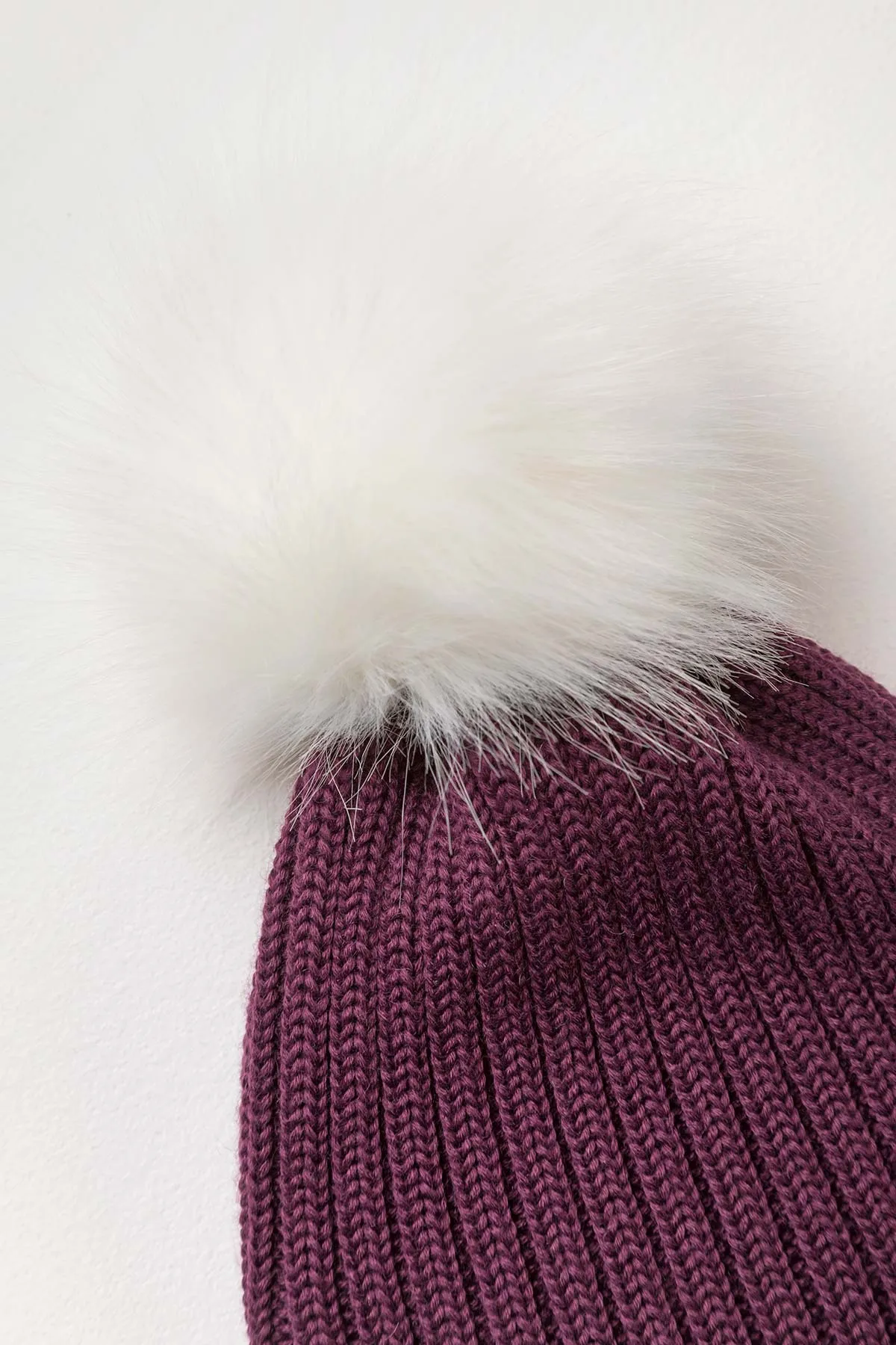 Ladies Pom Pom Hat - Poppy