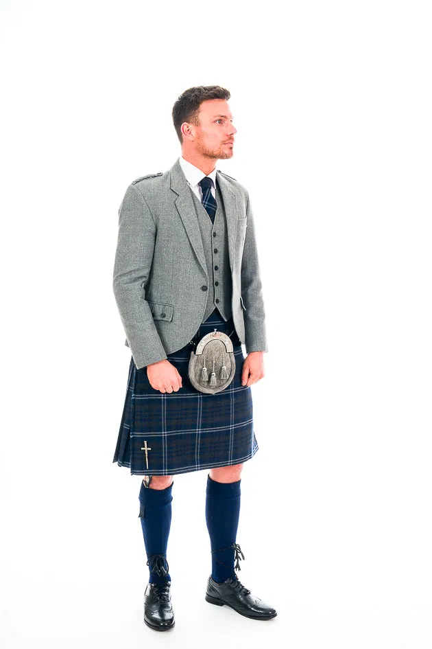 Light grey crail kilt hire outfit