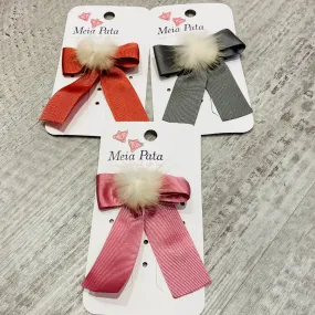 Meia Pata Hair Clip with Fur Pom Pom