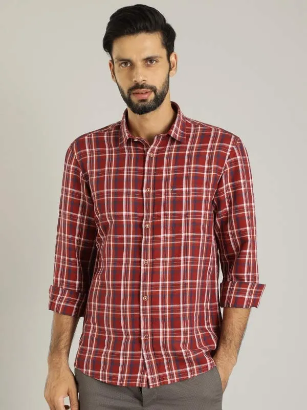 Men Checked Full Sleeve Linen Blend Shirt