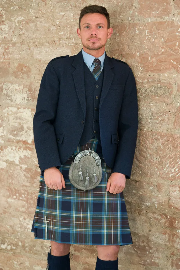 Navy crail kilt outfit