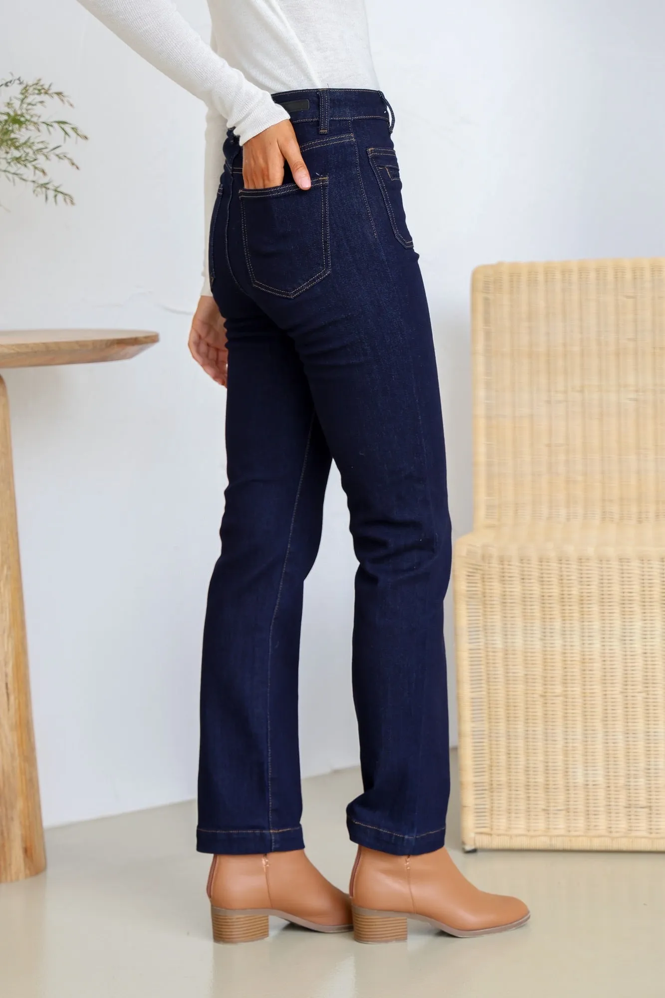 Perry Patch Pocket Jean Dark Blue