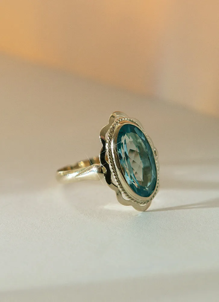 Poppy blue topaz ring 14k gold