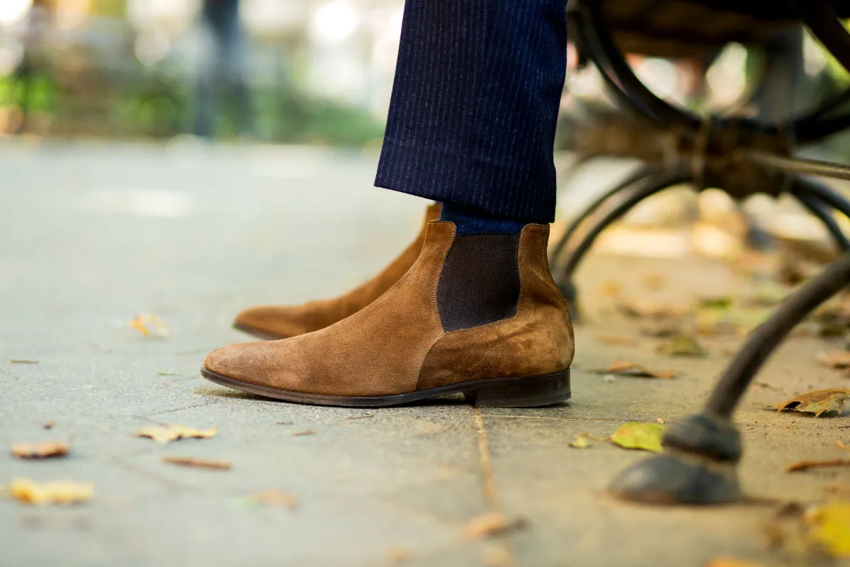 The Wayne Low-Cut Chelsea Boot - Martora Suede