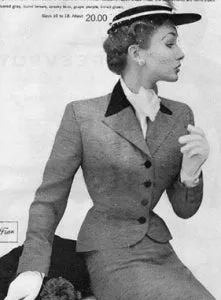 Vaness - 50s vintage suit with velvet trim